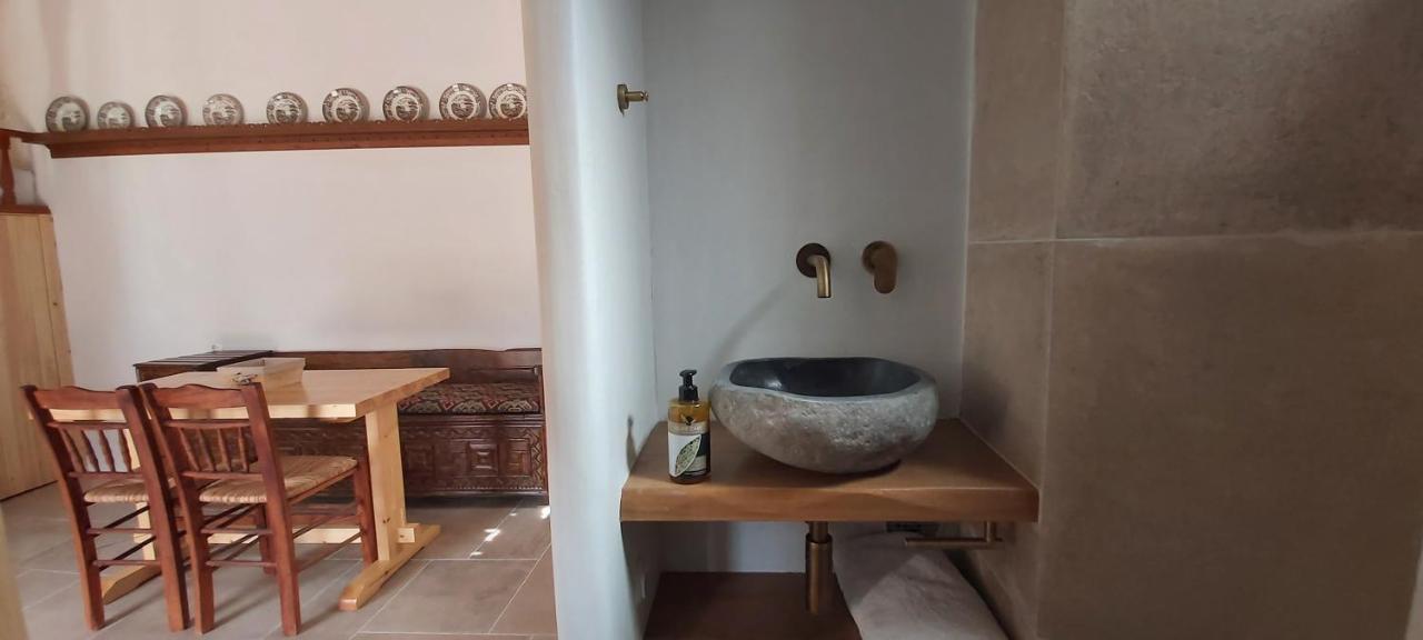 Small Traditional House In Asfendiou Kos Agios Dimitrios  Extérieur photo