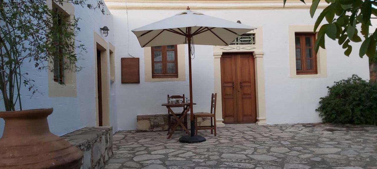 Small Traditional House In Asfendiou Kos Agios Dimitrios  Extérieur photo